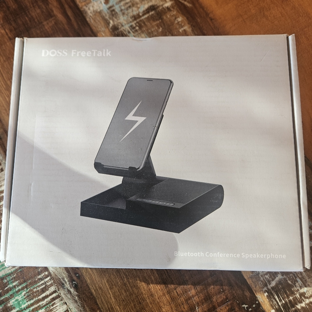 DOSS FreeTalk Bluetooth Conference Speakerphone
